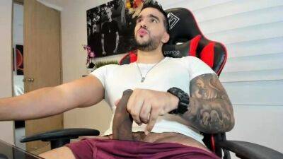 Hot muscled gay hunks from brasil nasty anal session - drtuber.com