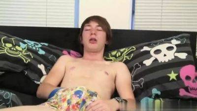 Beautiful australian naked boys gay Cute new emo stud - drtuber.com