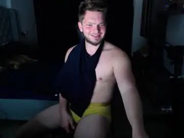 Play this HD clip of Gay sex chat with romantic_twunk