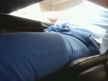 Play HD clip called Gay sex chat with gardensman_561