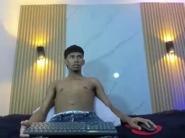 Play this HD scene of Gay sex chat with ethan_thouse
