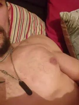 Enjoy watching the uncensored clip titled Gay sex chat with gostoso1957