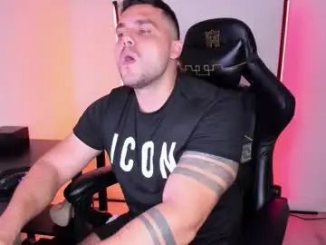 Stream this full video of Gay sex chat with danielbateson