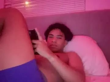 Enjoy watching this complete scene named Gay sex chat with brownpanamanian