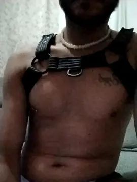 Play the full scene named Gay sex chat with Picusxxs1