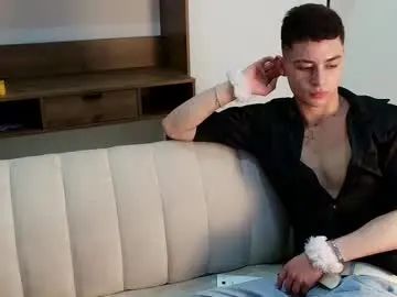 Play the full clip called Gay sex chat with matheomontclair