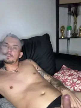 Stream the complete clip called Gay sex chat with moi228