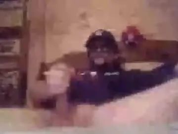 Enjoy watching HD clip of Gay sex chat with rauzoveq39_