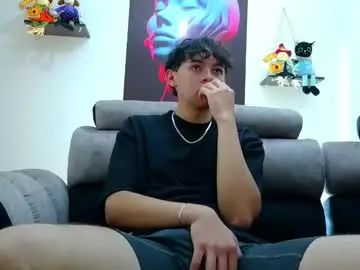 Play this hardcore movie titled Gay sex chat with bluewolf247