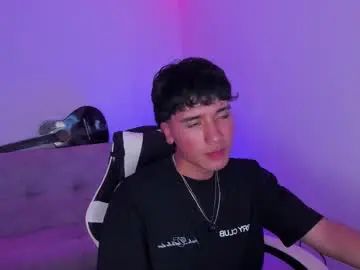 Enjoy watching uncut clip of Gay sex chat with im_tommy1