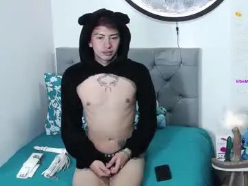 View this uncensored clip named Gay sex chat with andrescruz_