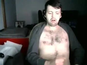 Enjoy watching the complete video called Gay sex chat with noturaverage8
