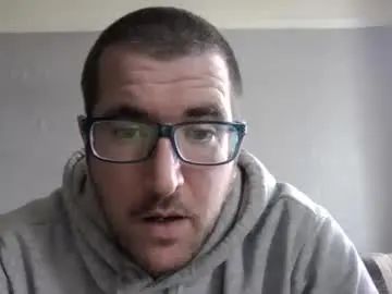 Stream this uncut scene titled Gay sex chat with jimchef85