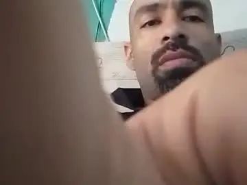 View the full scene called Gay sex chat with isalokzrf