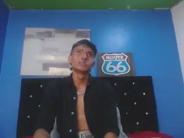 Watch this full scene called Gay sex chat with SavageLover_