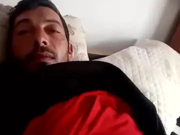 View uncensored scene of Gay sex chat with florintrelia44