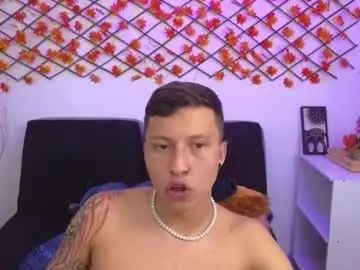 View uncut scene called Gay sex chat with martin_west