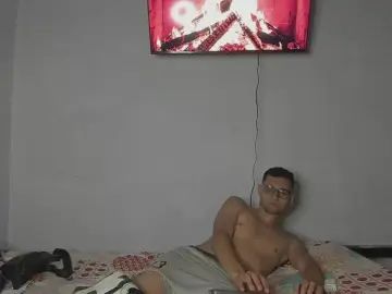 Watch this complete clip named Gay sex chat with Slayer2025