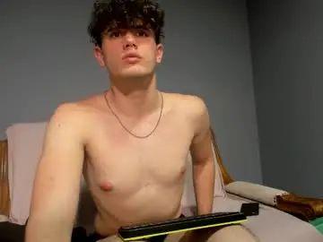 Watch the full scene named Gay sex chat with blake_knight