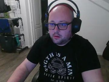 Play this complete movie called Gay sex chat with cyriloup4