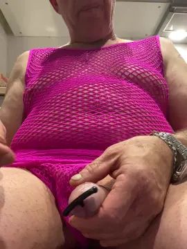 View the uncut clip titled Gay sex chat with Joy9327