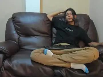 View this complete video called Gay sex chat with dickie_dicking