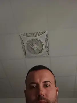 Watch complete clip called Gay sex chat with Julianehl94