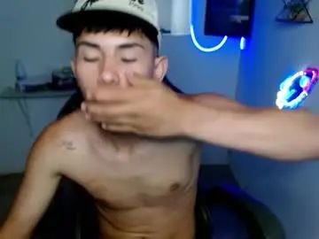 Watch the full video called Gay sex chat with jero_streamx