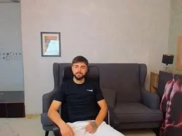 Enjoy watching the complete clip titled Gay sex chat with daxkent