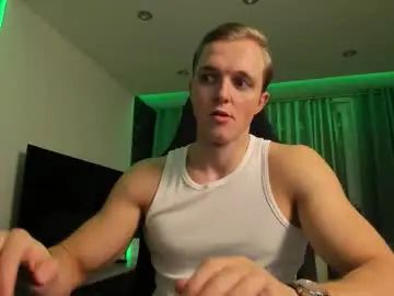 Watch this full scene called Gay sex chat with cashmasterreed