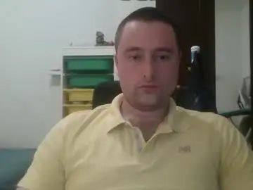Watch this complete clip of Gay sex chat with cheguevara2323