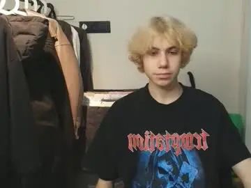 Stream the uncut video named Gay sex chat with parlamentpepper