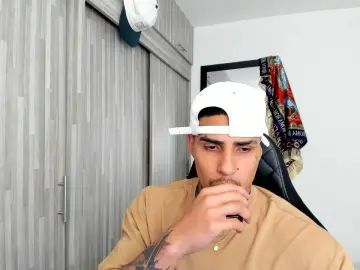 Watch uncensored scene of Gay sex chat with maxfordxxx