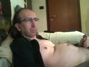 Watch uncensored movie named Gay sex chat with ClaudioLiscio
