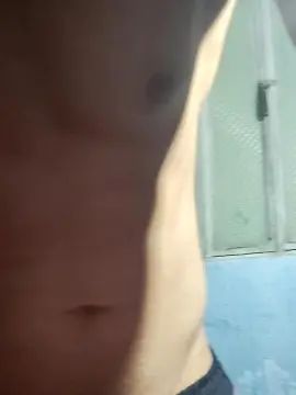 Watch this complete movie titled Gay sex chat with Prreea