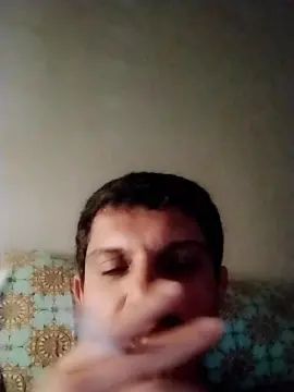 Watch uncut clip called Gay sex chat with Johnnycruz39