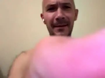 Enjoy watching the full clip of Gay sex chat with quattro0