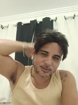 Stream this uncut scene of Gay sex chat with janio25