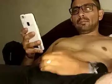 Stream the complete clip of Gay sex chat with leocuma