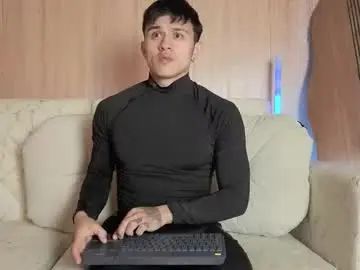 Watch the HD scene named Gay sex chat with kingbrakly