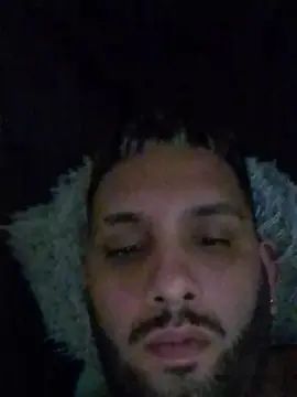 Watch full scene of Gay sex chat with Morochofox