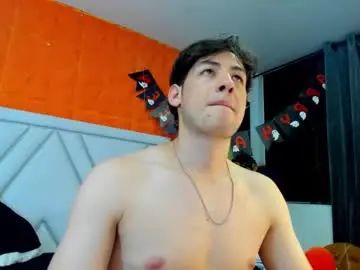 View this hardcore movie titled Gay sex chat with thomas_lester