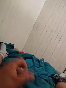 Watch this complete clip of Gay sex chat with nelsonova