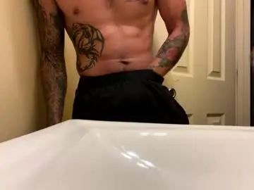 Play the full movie named Gay sex chat with crazyliltoasterdaddy