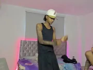 Enjoy watching this complete movie named Gay sex chat with skinny_tatto01