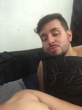 Enjoy watching this uncut scene of Gay sex chat with arthurgabis