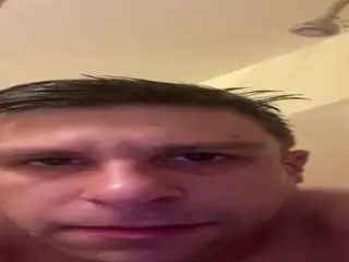 Watch the complete video named Gay sex chat with lpacocha40