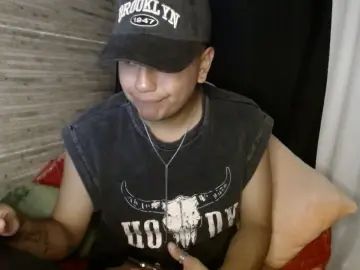 View the HD video called Gay sex chat with juankatius