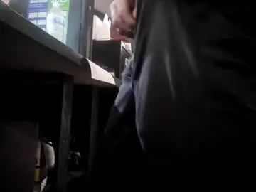 Enjoy watching the HD video called Gay sex chat with autorepair1010