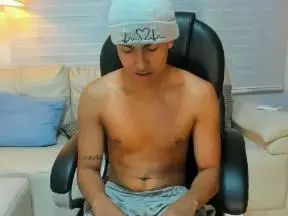 Watch the HD movie titled Gay sex chat with wills19_markoss